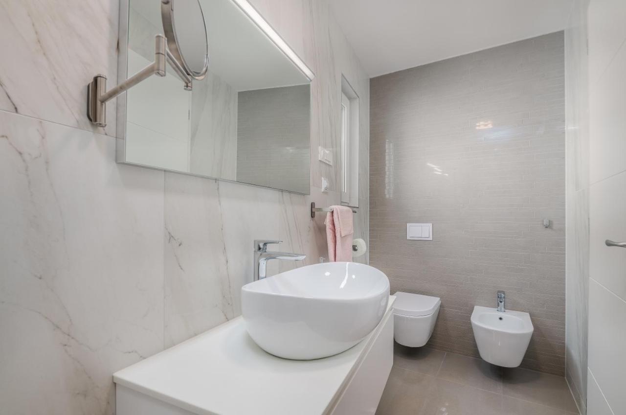 Modern Apartments Elle Malinska Vantacici Zewnętrze zdjęcie
