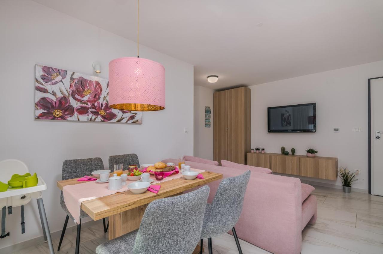 Modern Apartments Elle Malinska Vantacici Zewnętrze zdjęcie
