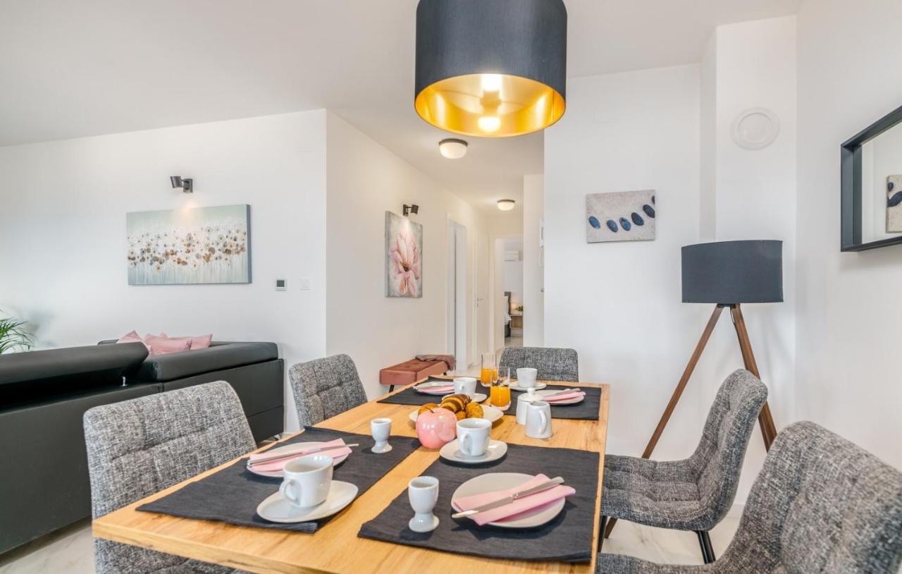 Modern Apartments Elle Malinska Vantacici Zewnętrze zdjęcie